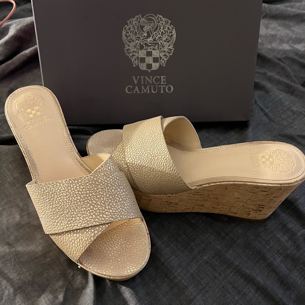 Vince Camuto wedge sandals size 8 1/2